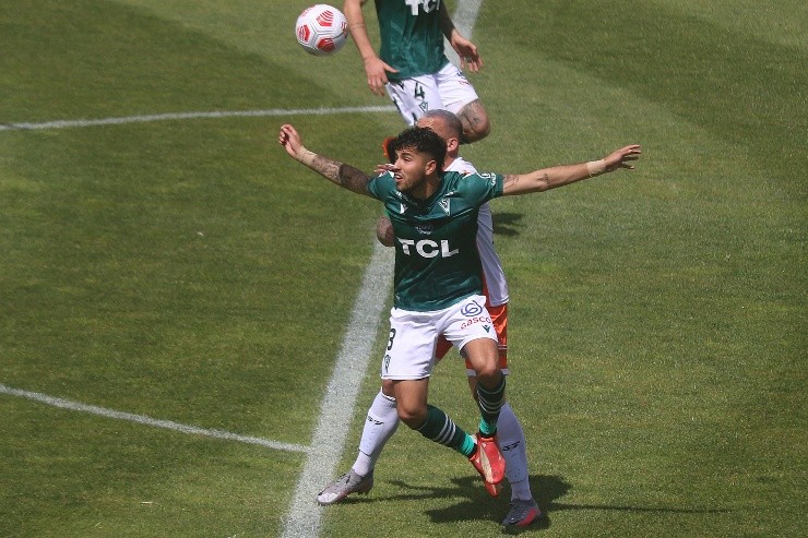 González solo piensa en su presente en Santiago Wanderers | Foto: Agencia Uno 