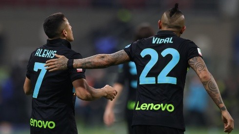 Entrenador del Inter de Milán aplaude entrega de Alexis y Vidal