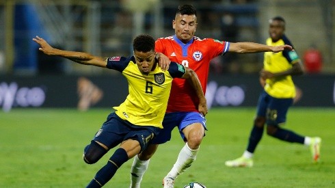 Abogado de Castillo vuelve arremeter contra Chile y la documentación presentada.