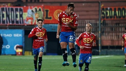 Unión Española es el puntero del Campeonato Nacional 2022