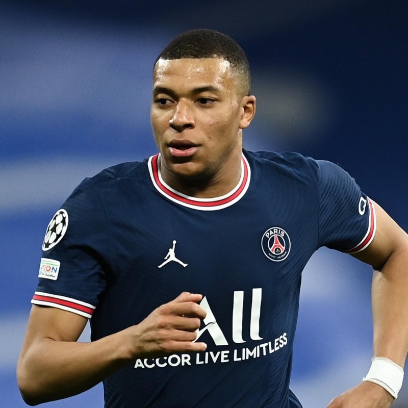 PSG piensa en tres refuerzos para reemplazar a Mbappé por si se va este verano