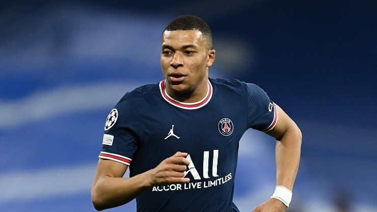 Mbappé, a punto de decidir su futuro.