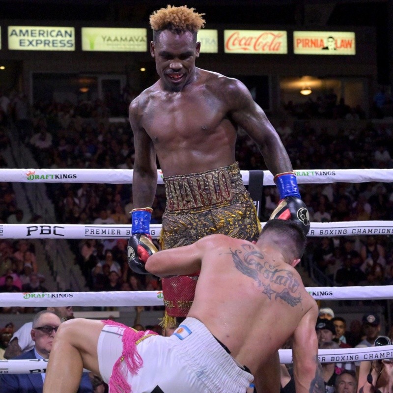 Presionan a Jermell Charlo para que defienda el campeonato mundial indiscutible en cuatro meses