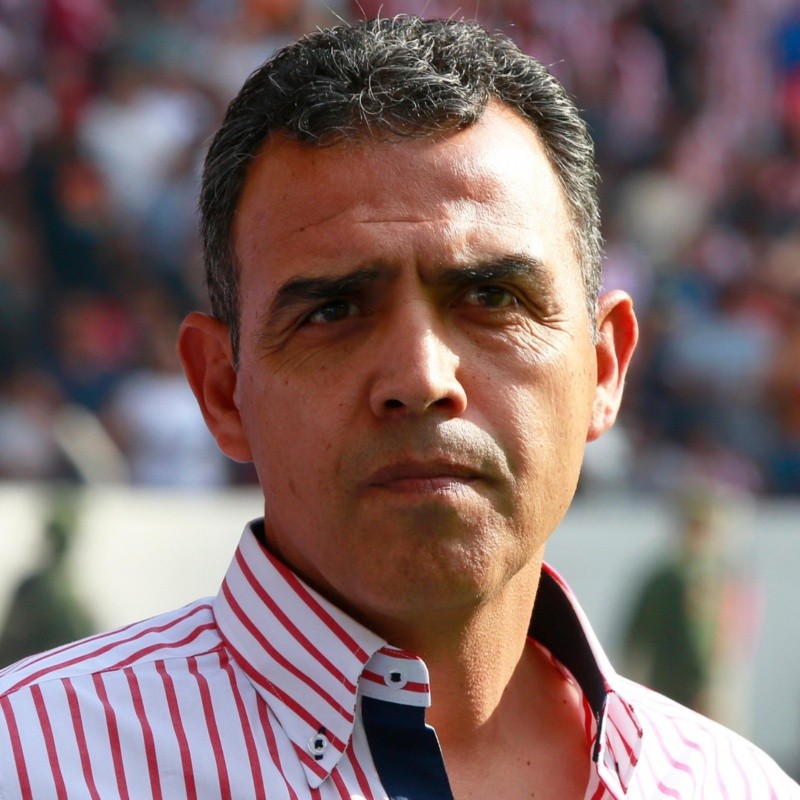 La oferta de Ricardo Cadena para quedarse como director técnico de Chivas