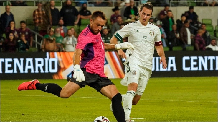 Santiago Gimenez, Mexico