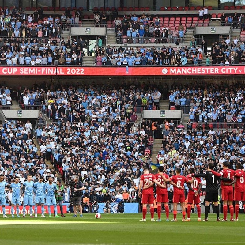 ¿Cuál es el premio que recibe el equipo que gane la Premier League?