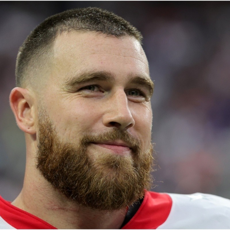 A's Barber Shop - Travis Kelce isn't the only man who should have a fresh  haircut for Monday Night Football, call now for your appointment  816-295-5634.