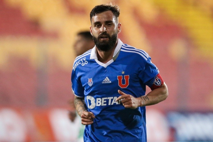 Luis Felipe Gallegos no lo pasa bien en la U | Foto: Agencia Uno 