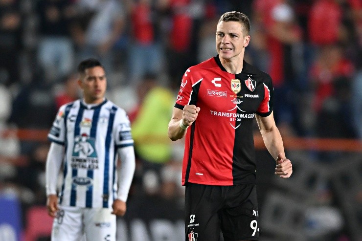 Puño apretado para Furch tras marcar el descuento de Atlas. Créditos: Imago7