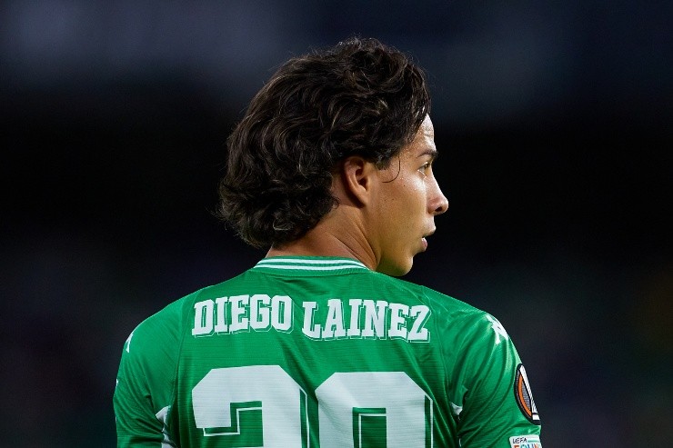 Diego Lainez Betis 2021-22