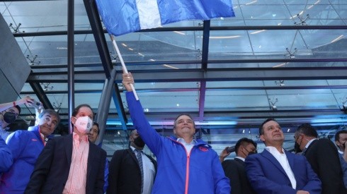 Aguirre desde el hotel de concentración donde disfrutó de la serenata de bienvenida.