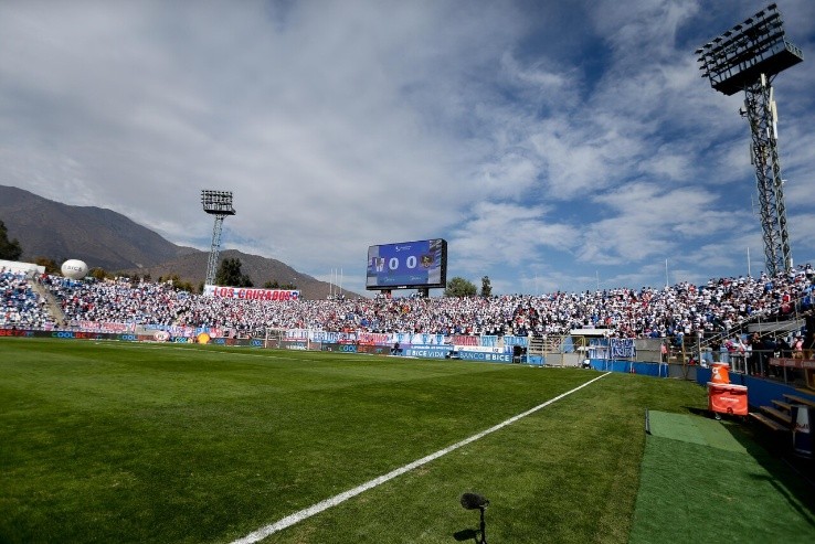 San Carlos de Apoquindo estará disponible para la UC | Foto: Agencia Uno 