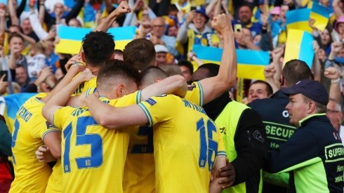 Ucrania se llevó el duelo ante Escocia e irá ante Gales por un lugar en Qatar 2022.