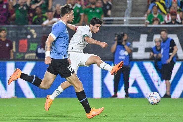 Raúl Jiménez México vs Uruguay