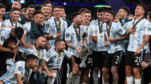 La Selección Argentina festejando la Finalissima.