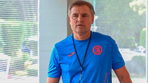 Diego Aguirre ya trabaja en Cruz Azul de cara al Apertura 2022.
