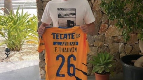 Luca Zidane con la camiseta de Florian Thauvin con Tigres 2022