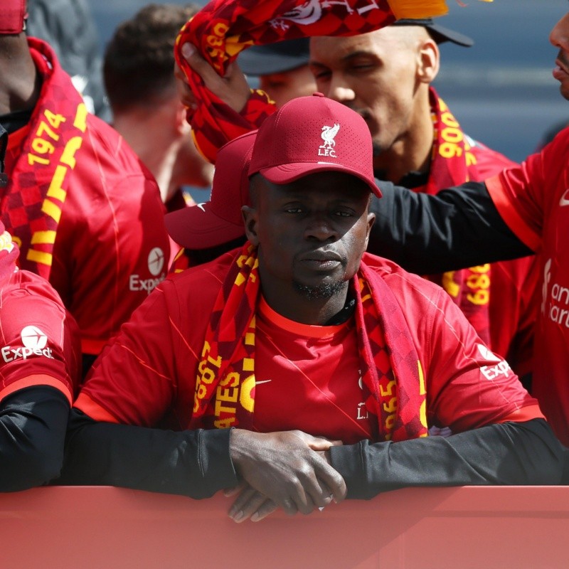 Insuficiente: Liverpool rechazó el primer ofrecimiento por Sadio Mané