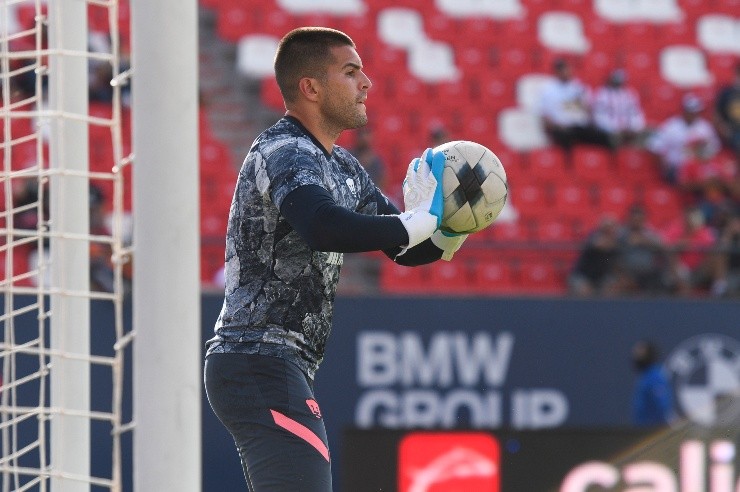 Julio González era el suplente de Talavera y ahora lucirá el dorsal ‘1’. Créditos: Imago7