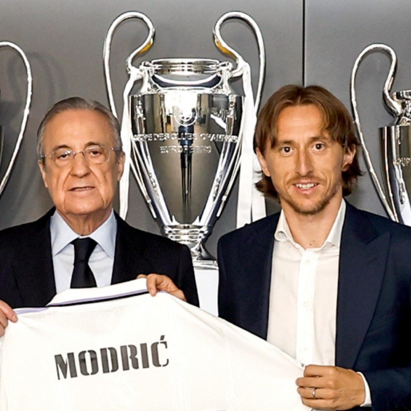 Oficial: Luka Modric renueva su contrato con Real Madrid