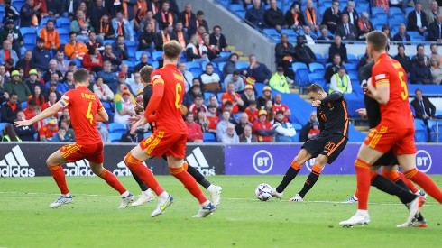 Koopmeiners, autor del gol de Países Bajos.