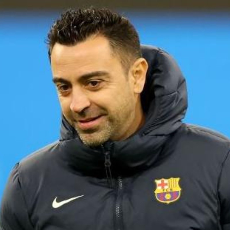 Zagueiro pede para ser contratado pelo Barcelona e Xavi pode ter desejo realizado