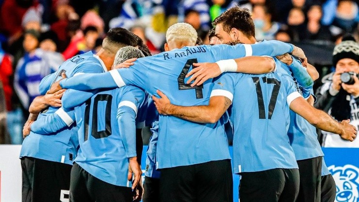 Uruguay en reunión de campo ante Panamá.