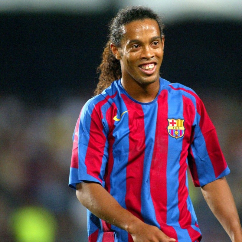 "É algo que eu gostaria muito"; Ronaldinho confessa que gostaria de ser jogador de um técnico europeu