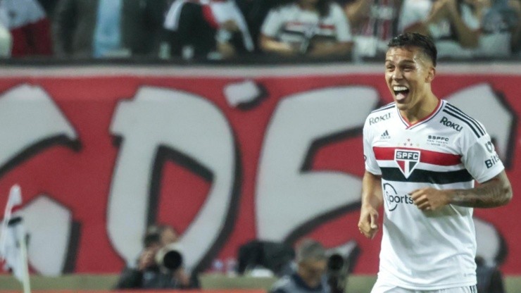 Igor Vinícius tem negociações encaminhadas com o São Paulo (Foto: Marcello Zambrana/AGIF)