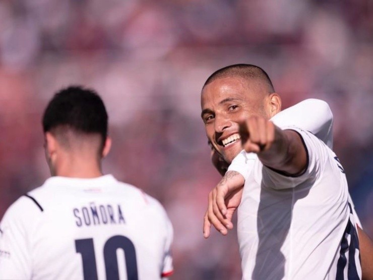 Colo Colo no se rinde por Benegas | Foto: Leandro Benegas 