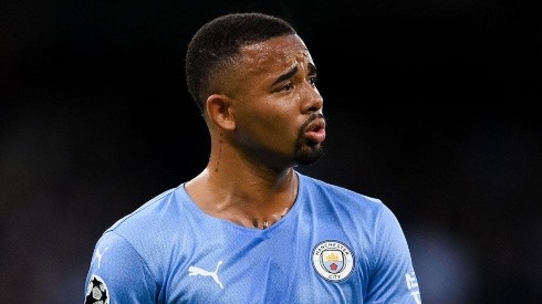 Gabriel Jesus en acción con Manchester City.