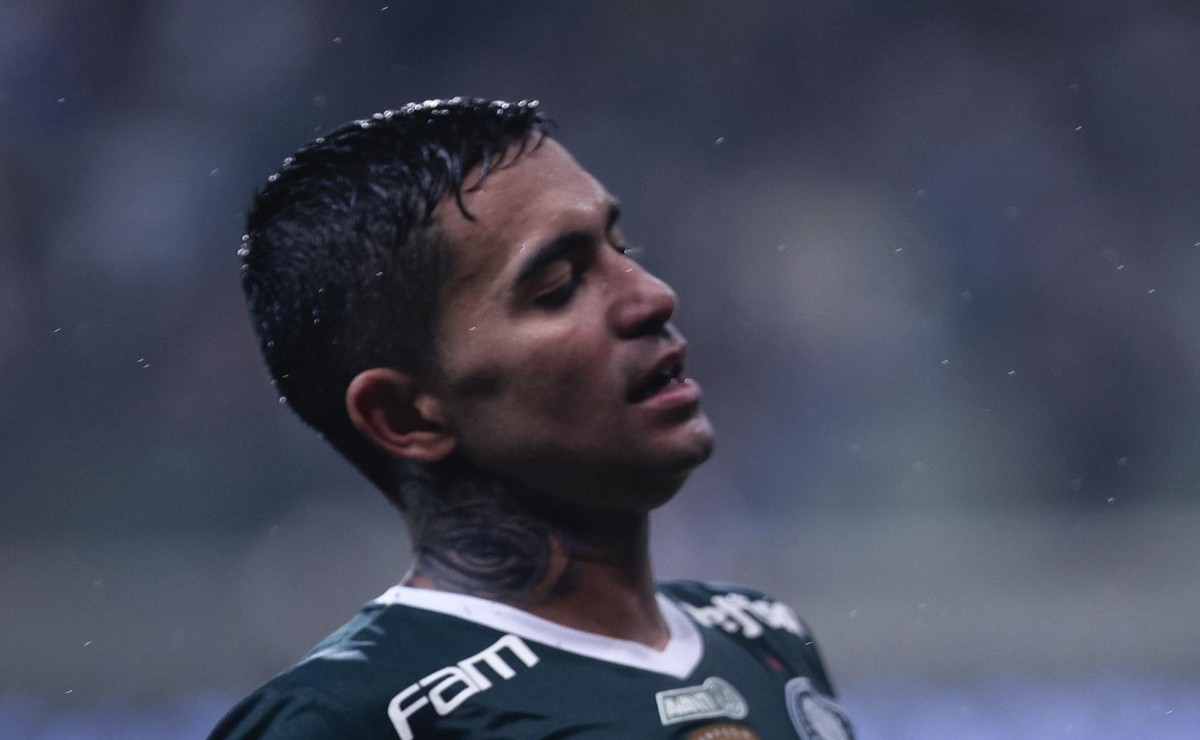 «Jugadores que pisaron el balón…»;  Dudu expone la situación por la que Abel dejó «los pelos de punta» en el Palmeiras