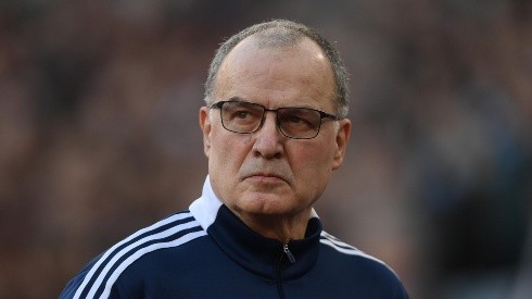 Marcelo Bielsa viene de dirigir al Leeds United en la Premier League