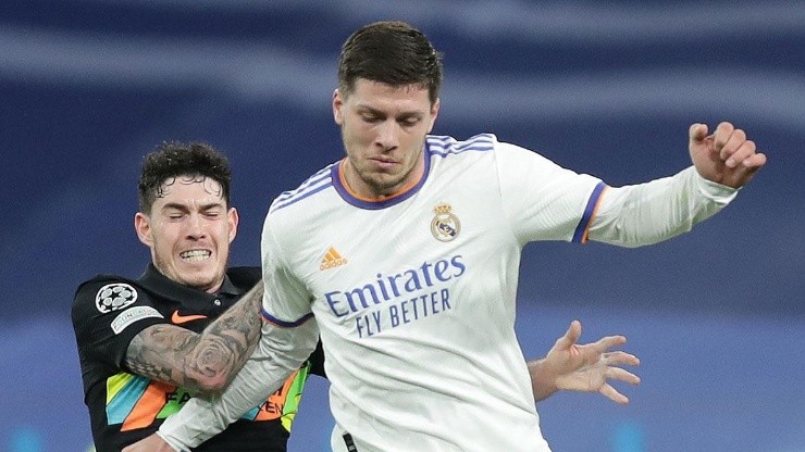 Luka Jovic en acción con Real Madrid.