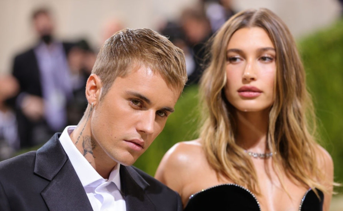 Hailey fala demais, expõe surpresa romântica de Justin Bieber e fãs 'se