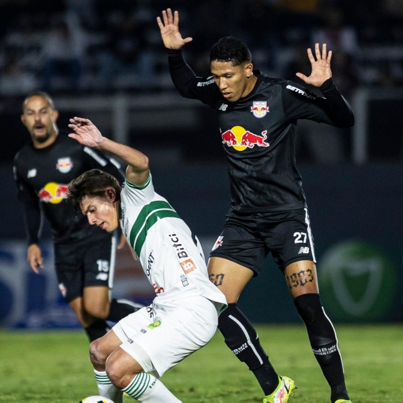 Sorriso exalta vitória do Bragantino e muda foco para o Santos: "Sempre difícil"