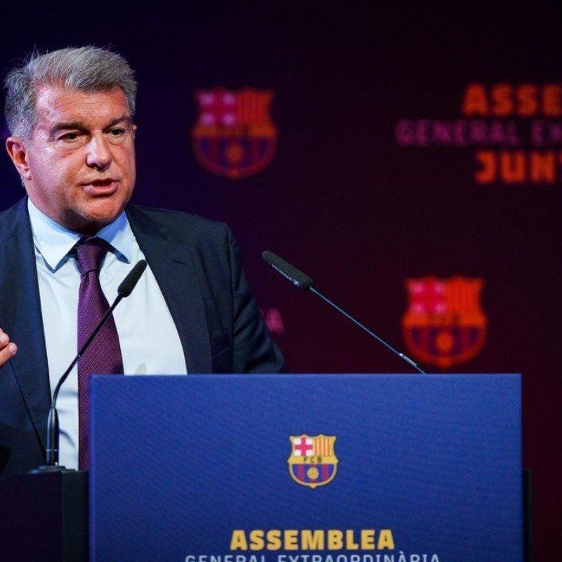 Los socios del Barça aprobaron que se negocie la venta de activos del club