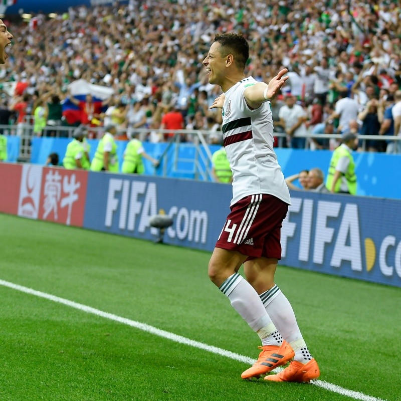 Hirving Lozano le da el visto bueno a Chicharito Hernández en la Selección Mexicana