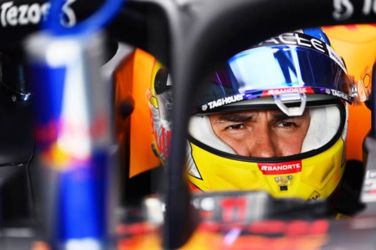 MONTREAL, QUEBEC - JUNE 17: Sergio Perez of Mexico and Oracle Red Bull Racing prepares to drive in the garage during practice ahead of the F1 Grand Prix of Canada at Circuit Gilles Villeneuve on June 17, 2022 in Montreal, Quebec. (Photo by Dan Mullan/Getty Images)