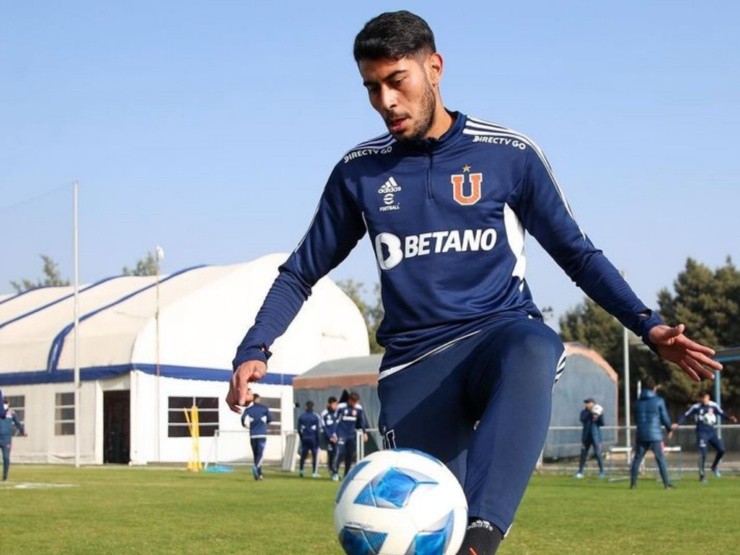 Emmanuel Ojeda podrá hacer su debut oficial en la U | Foto: U. de Chile 