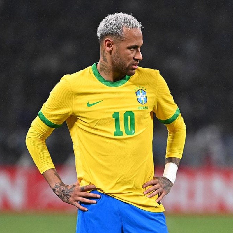 Neymar y Brasil presentan nueva camiseta para la Copa Confederaciones