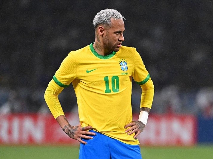 ¿Qué número utiliza Neymar en Brasil
