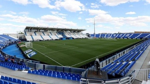 El estadio Municipal Butarque, inaugurado en 1998, tiene capacidad para 12,450 espectadores.