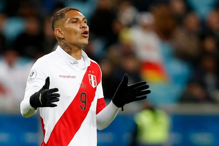Paolo Guerrero aún no define su futuro | Foto: Getty Images