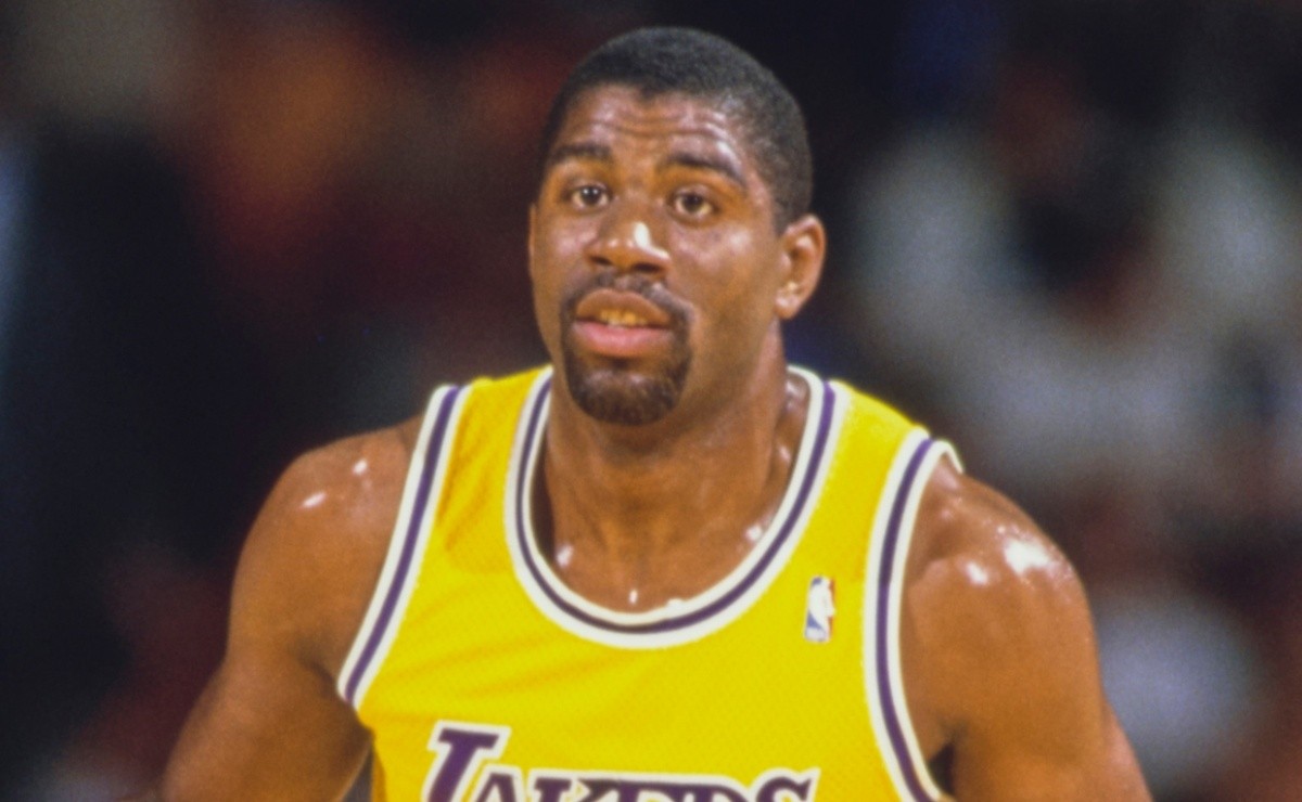 OTD in 1979: Los Angeles Lakers Drafted PG Magic Johnson 1st Overall - Pro  Sports Outlook