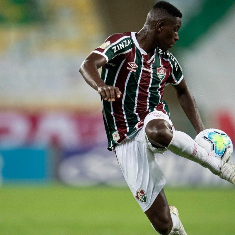 "Joga muito"; Luiz Henrique 'quebra silêncio' sobre seu sucessor no Fluminense