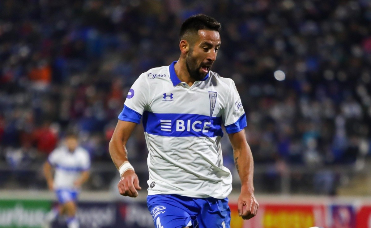 Mauricio Isla protagoniza nova frustração na Universidad Católica