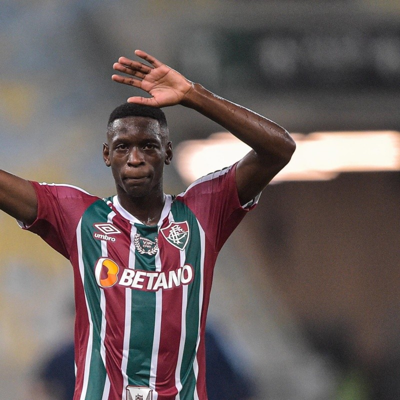 “Muito obrigado pelo carinho”: Luiz Henrique faz duas promessas à torcida tricolor