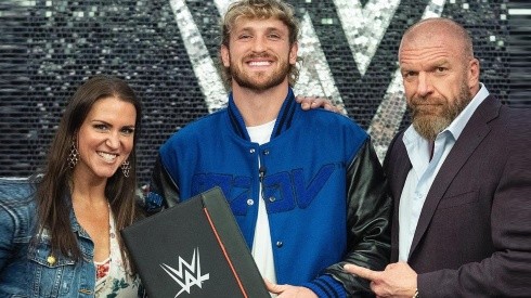 Logan Paul firma contrato con la WWE