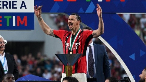 Ibrahimovic seguiría en Milan por un año más.